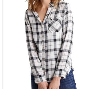 Abercrombie & Fitch Black and White Checkered Shirt